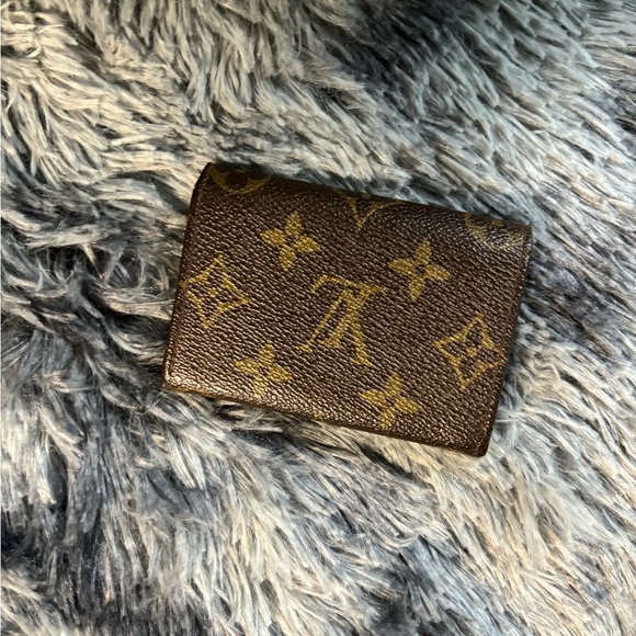 LV Mono Compact Wallet - Picture 2 of 3